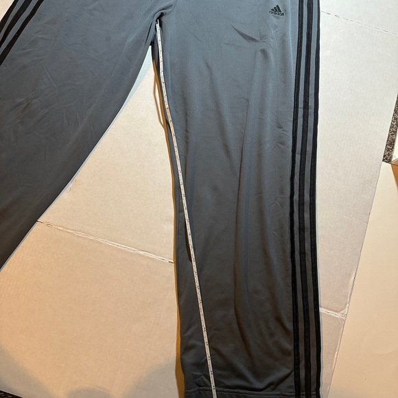 Adidas men’s track pants size Large - Picture 6 of 7